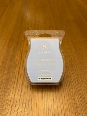 Scentsy Mist & Magnolia Wax Bar - BUNDLE TO SAVE